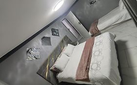 Berea Apartment 786